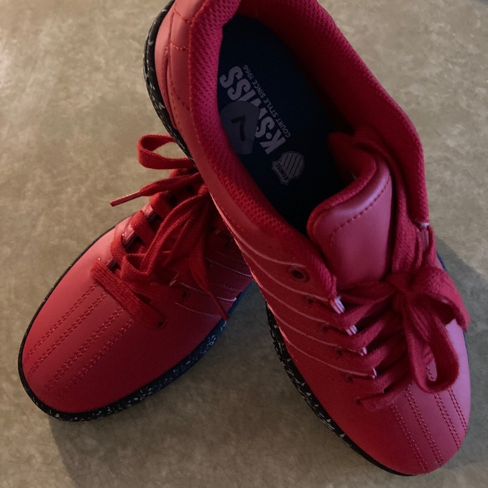 Kswiss